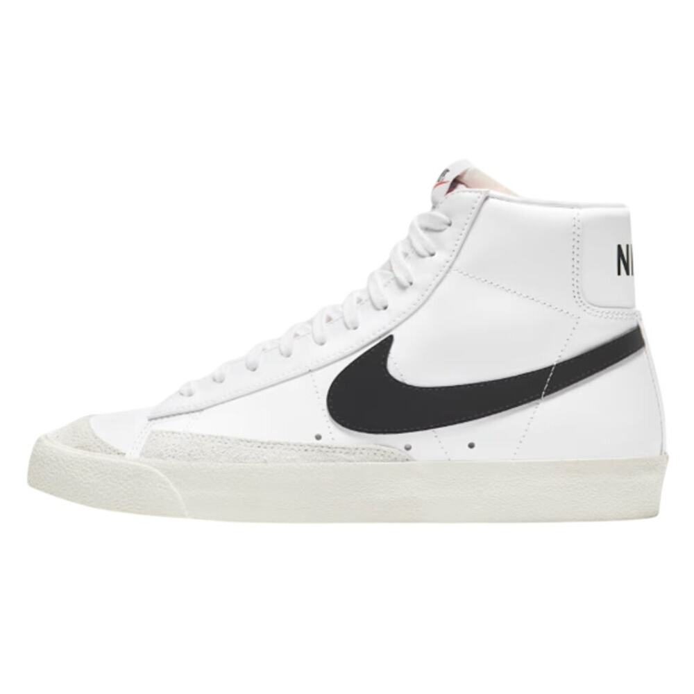 Nike Blazer Mid '77 Vintage in White, Size W8.5/M7